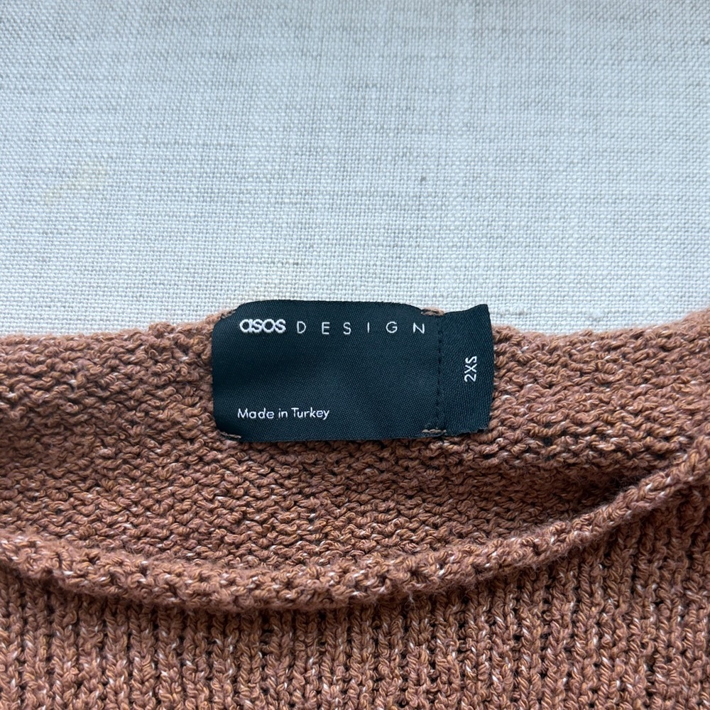 ASOS men’s oversized Scoop Neck Sweater in camel - 2XS - Picture 2 of 2